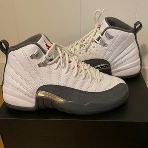 air jordan 12 retro dark grey/white